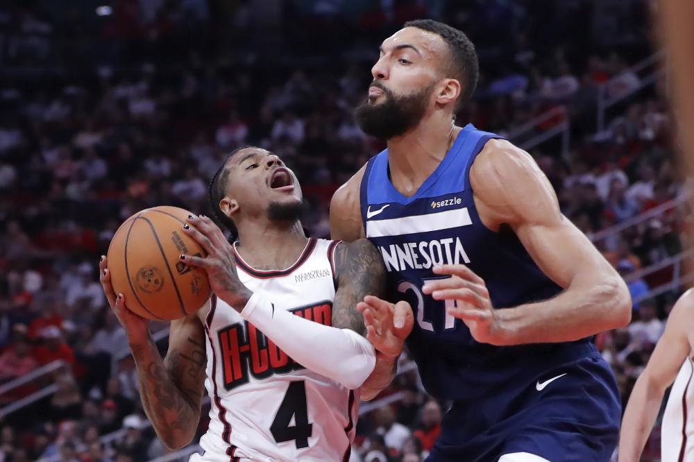 以其出色的 以其出色的