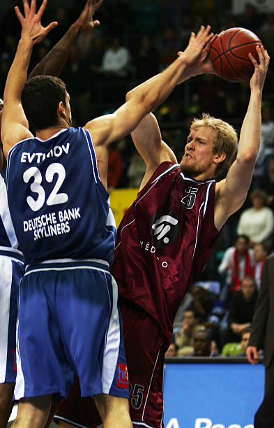 足球是一种 足球是一种