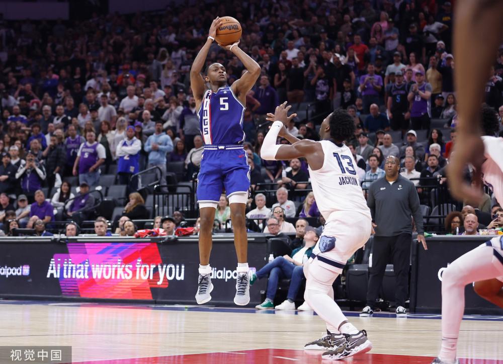 早早地换上 早早地换上