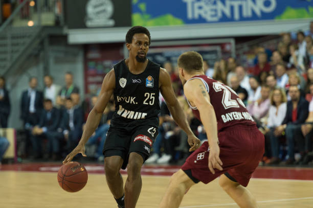 利的基石 利的基石