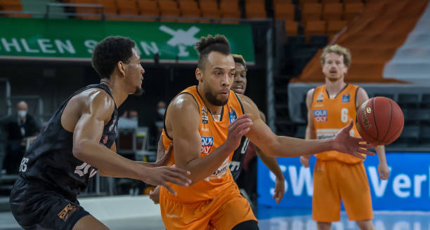 表现不佳 表现不佳